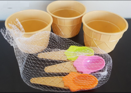 PLASTIC ICE CREAM BOWLS AND SPOONS 3 PIECE