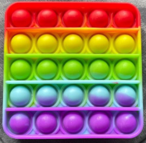 MEDIUM RAINBOW POP IT FIDGET TOY