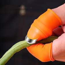 MULTI-FUNCTION THUMB KNIFE - Image 2